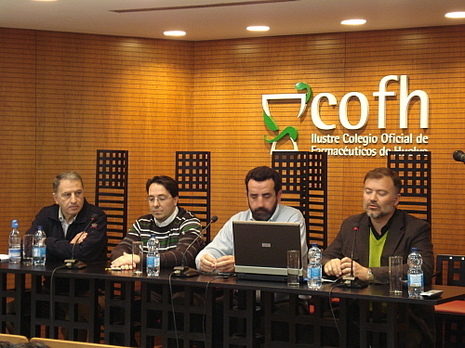 Farmatabaq, programa de formación en deshabituación tabáquica para los farmacéuticos andaluces Farmatabaq, programa de formación en deshabituación tabáquica para los farmacéuticos andaluces