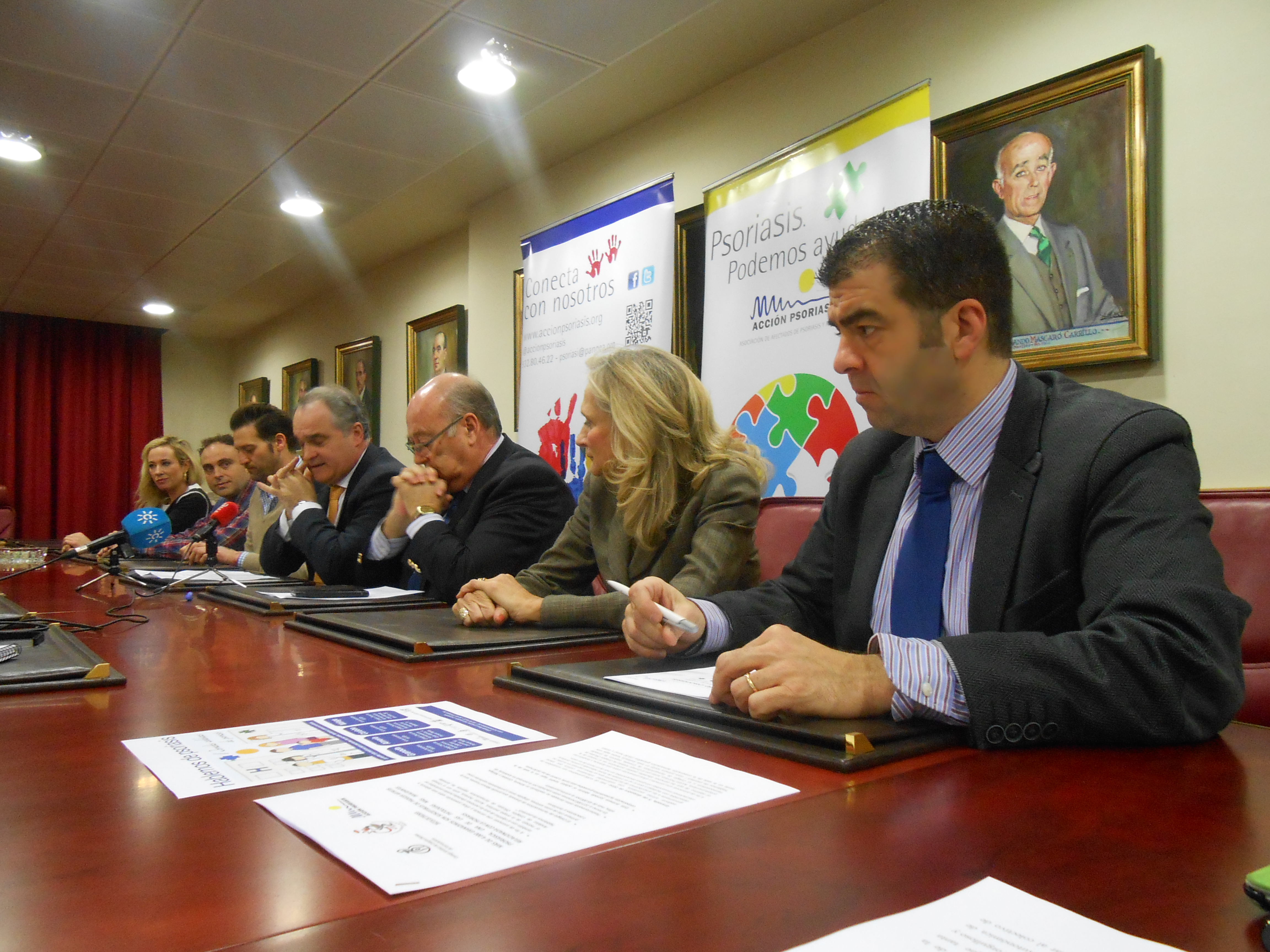 La farmacia andaluza fomenta la prevención de la artritis psoriásica junto a Acción Psoriasis La farmacia andaluza fomenta la prevención de la artritis psoriásica junto a Acción Psoriasis